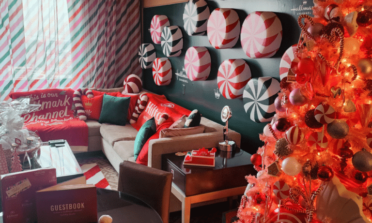 Hilton Holiday Suite 2023 1 1000x600.png
